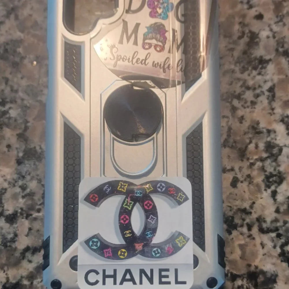 Galaxy A32 5G Designer Silver ShockProof Dog Mom Military Phone Case Like New